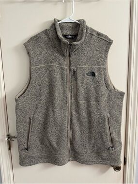 The North Face Men's Heather Tan Vest - Full Zip